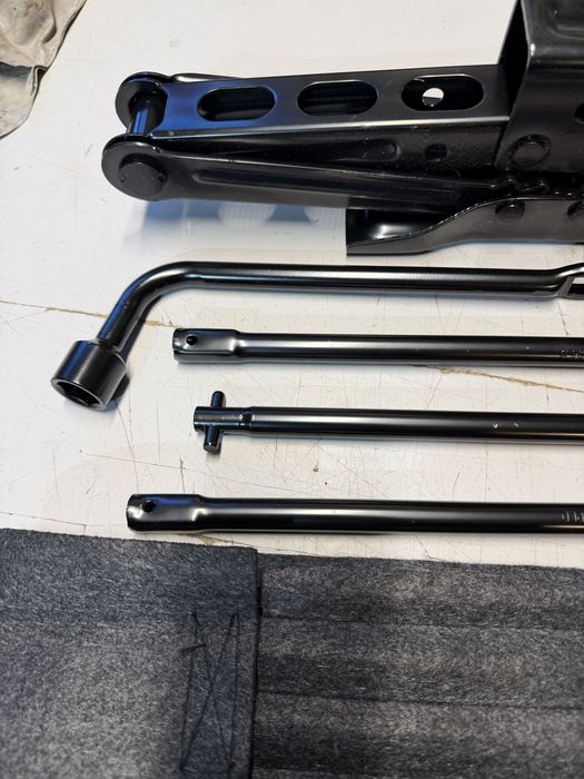 Cric original vw amarok