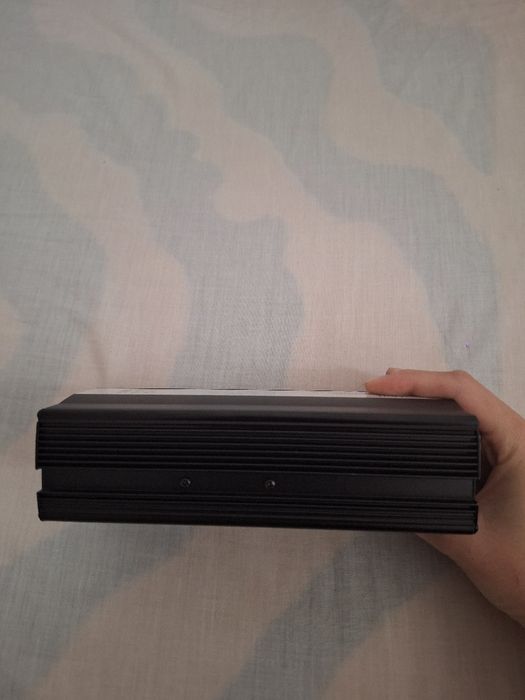 invertor de tensiune WELL