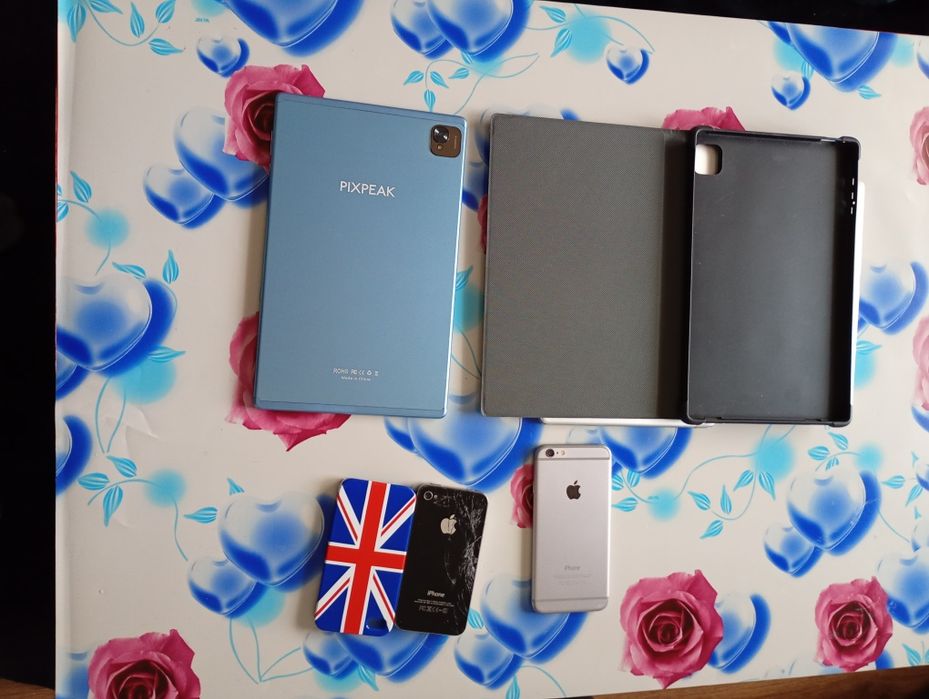 2 Telefoane+2 Tableta  pentru piese sau reparat