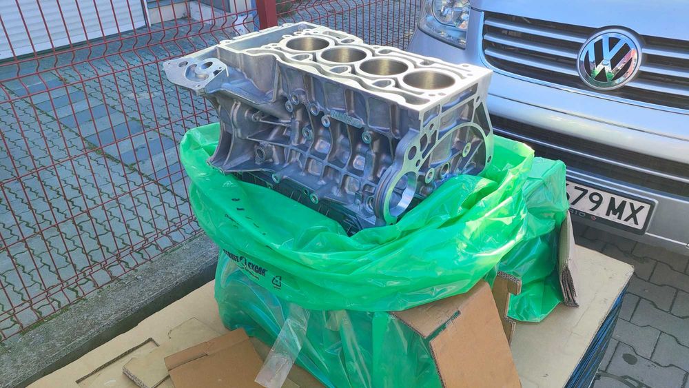 Нов Цилиндричен Блок Двигател БМВ Е90 BMW E90 N46B20