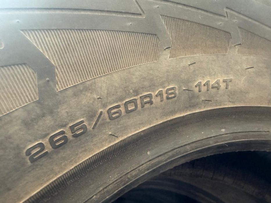 Зимняя шина(липучка) 265/60/18