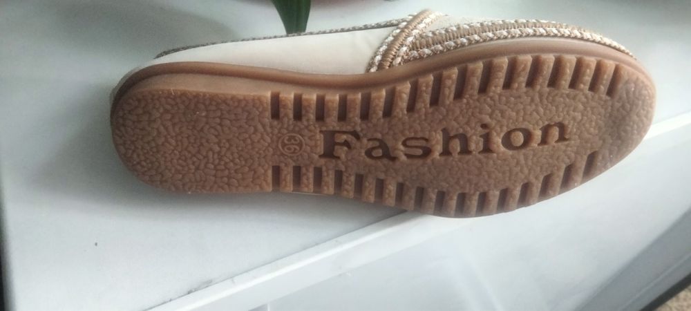 Продам обувь кожа