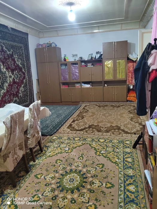 Яккасарайский район. 3/7 сотих. 390.000$