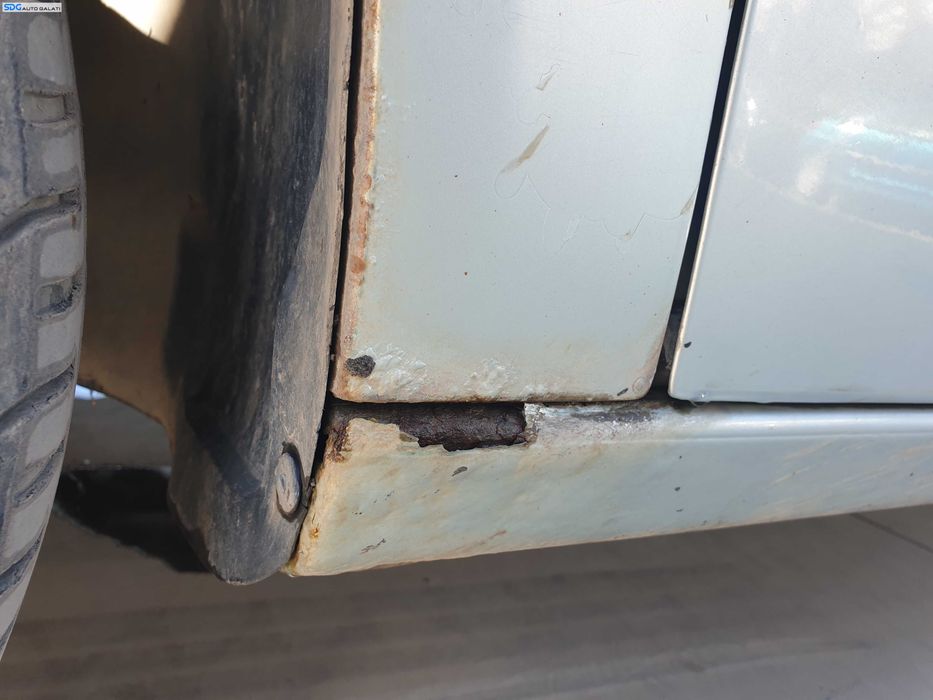 Aripa Stanga Fata cu Inceput de Rugina Opel Astra H 2004 - 2010 Culoare Z30C [K7187]