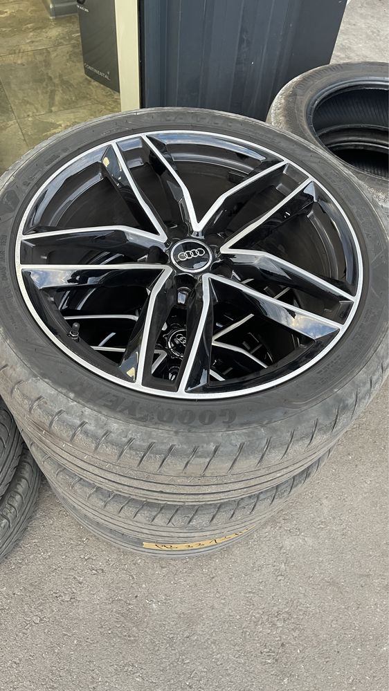 Audi rs 20” 8,5J ET43 оригинални джанти RONAL с летни гуми к.к. Св.Св ...