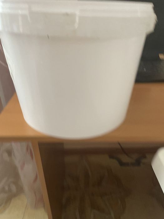 Тара, из под мёда, чистая.