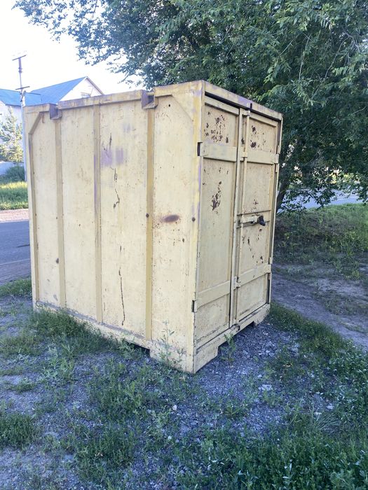 Продам контейнер 3 тонный бытовка