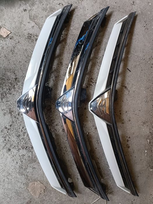 Решетка на Alphard Estima  Город Алмата