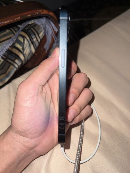 Продается Iphone 13 128