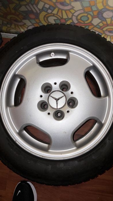 16ки джанти за Мерцедес със зимни гуми Falken 205/60/16