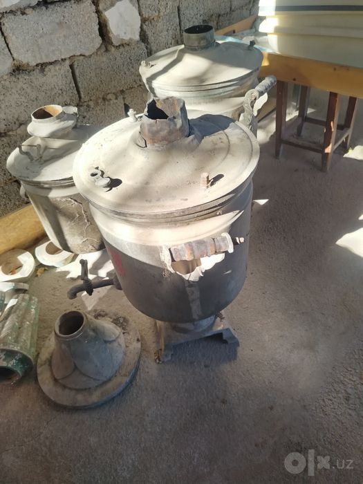 Samovar latunli choy qaynatishga