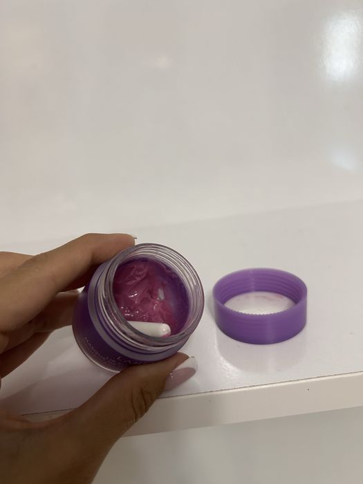 LANEIGE маска за устни