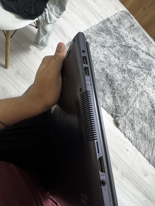 Продам Vivo book 15 asus laptop x507uf