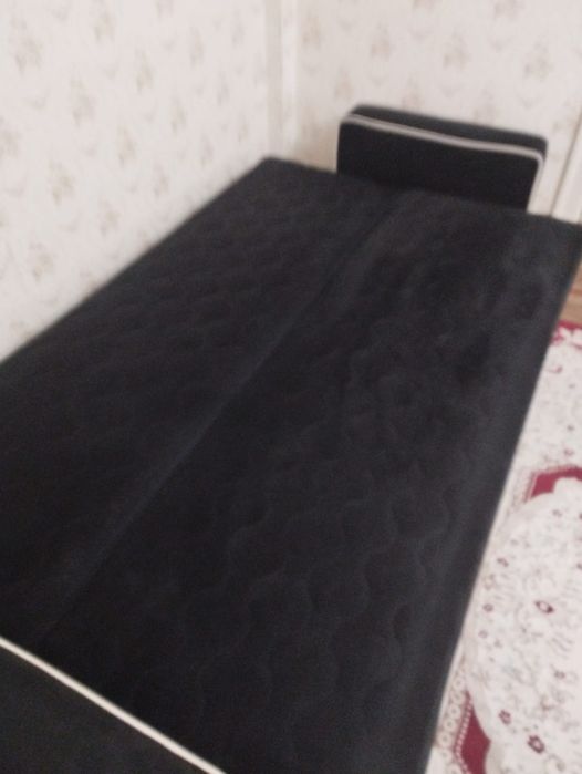 Диван  в отличном состоянии.