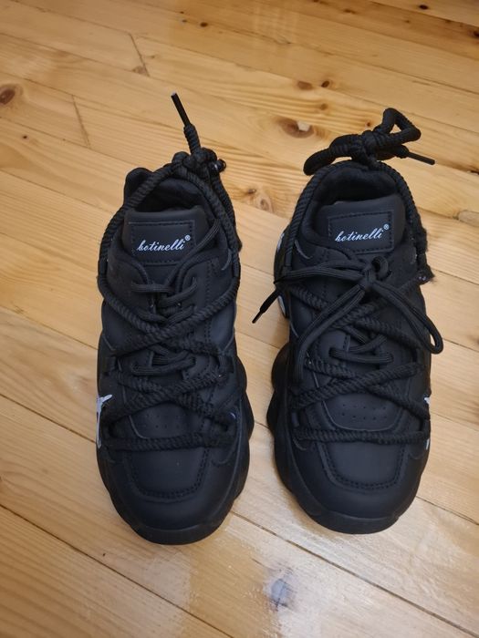 Дамски сникърси Нови