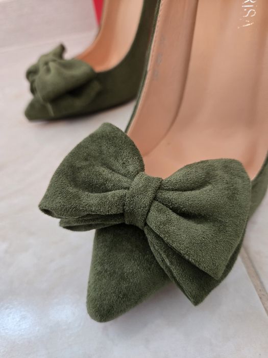 Туфли на шпильке