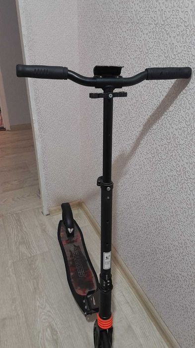 Продам самокат большой