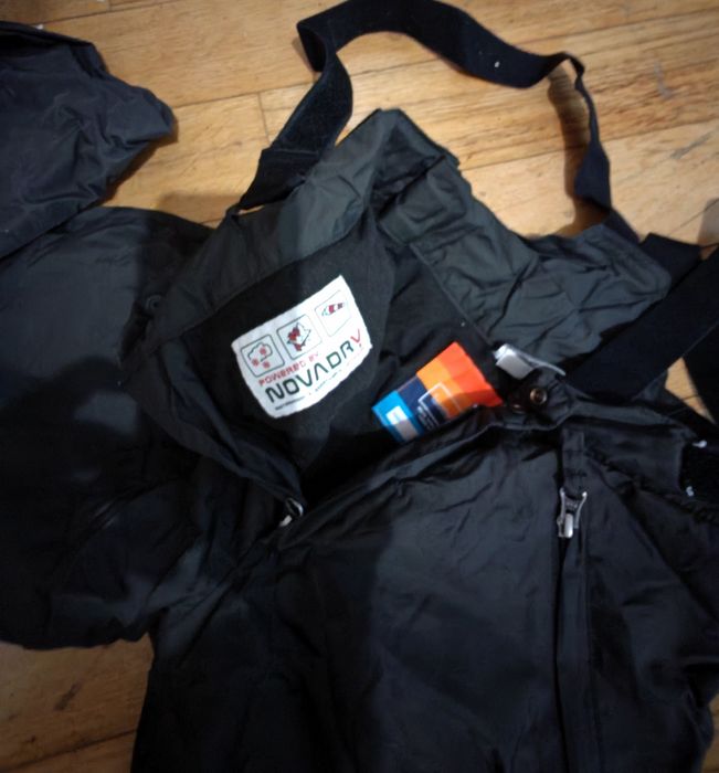 Salopeta ski pantaloni schi impermeabili Novadry Decathlon 12 13 ani