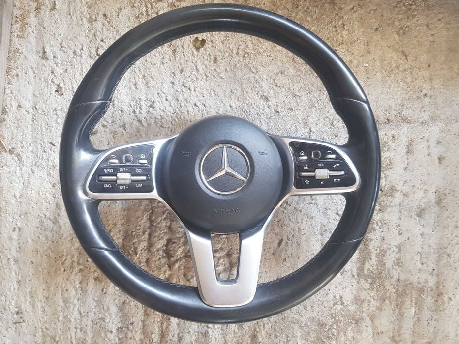Волан за Mercedes W213