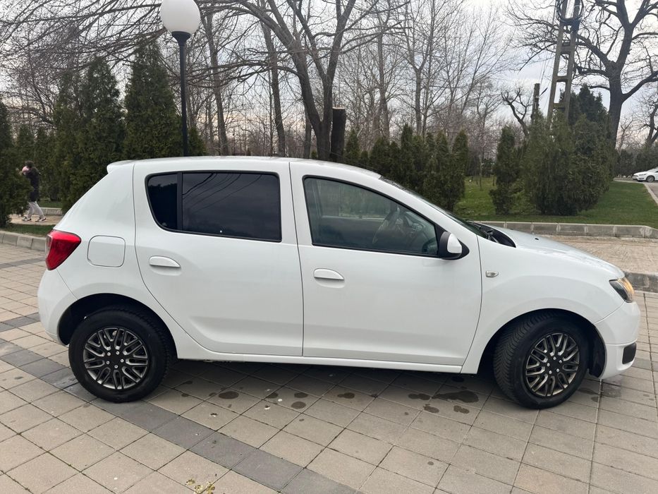 Dacia Sandero 1.5 dci 90cp 2013