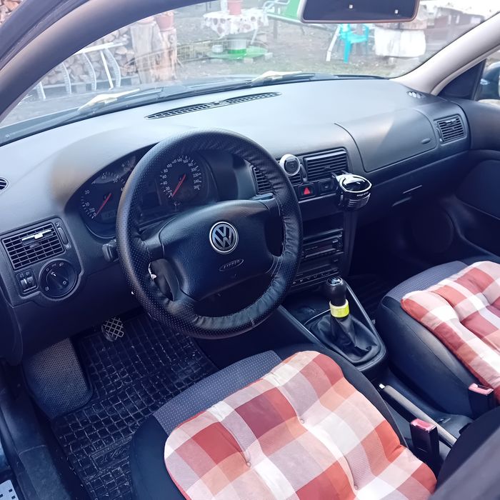 VOLKSWAGEN Golf 2002 — imagine 4