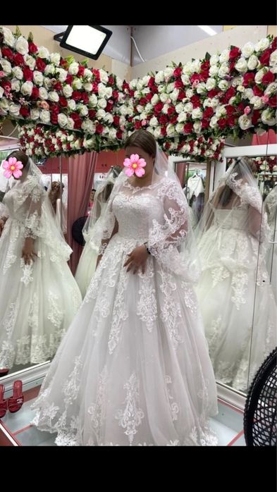 Свадебное платье