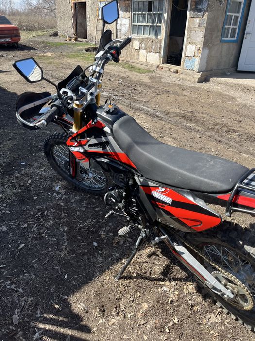 Мотоцикл эндуро