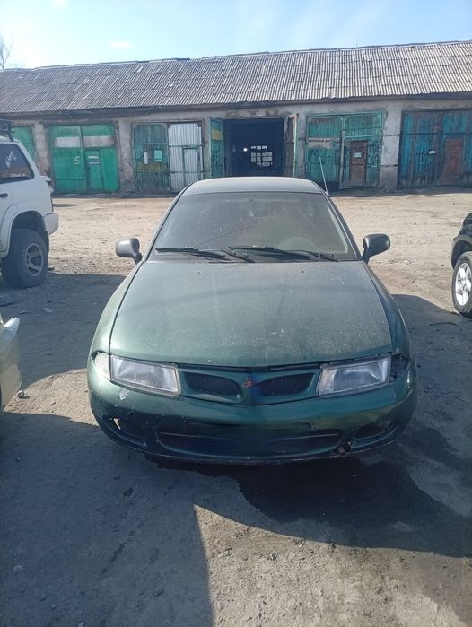 Продам машину  Митсубиси каризма