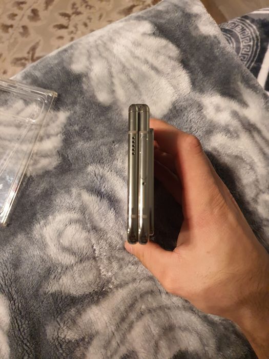 Vând/schimb Pixel fold