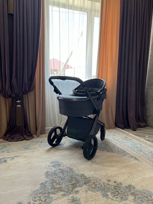 Продам коляску. В отличном состоянии.