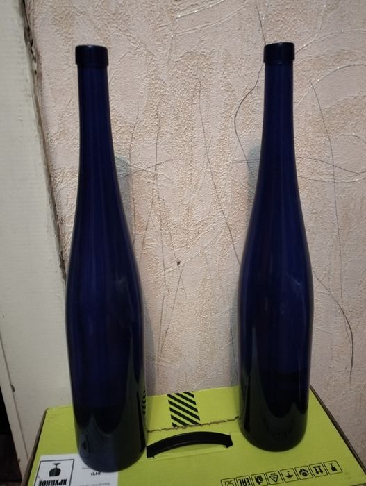 Бутыль синий, декор