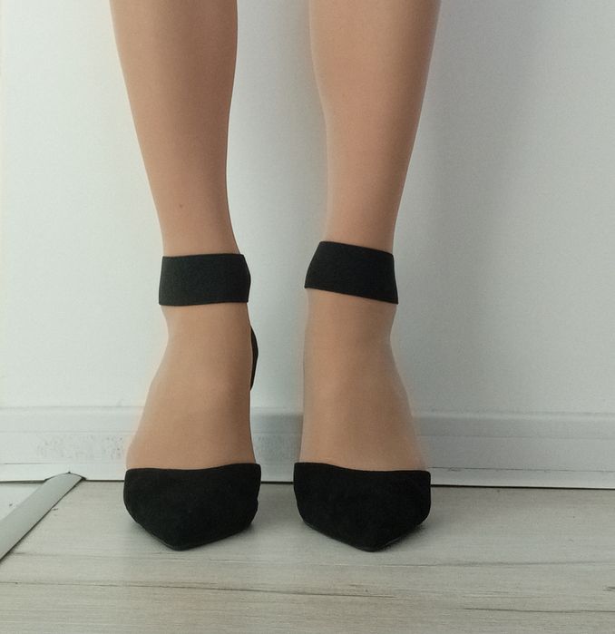 Черни обувки на висок ток