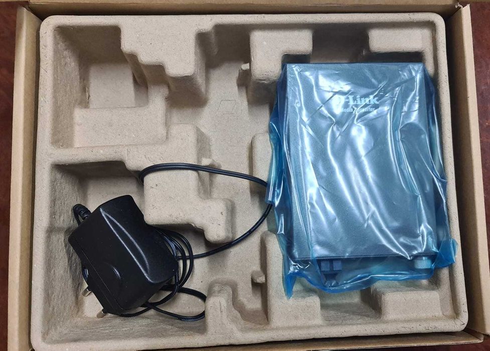 Медиаконвертер D-Link DMC-920R и DMC-920Т