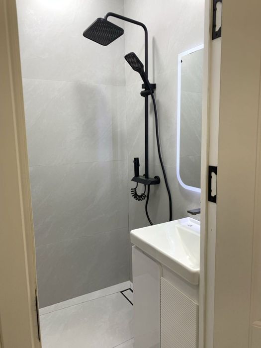 Срочно сотилади 1 хонали квартира