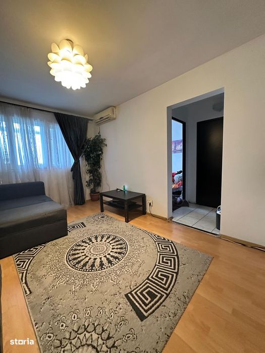 Apartament 3 camere de vânzare – zona Mihai Bravu, Ploiești