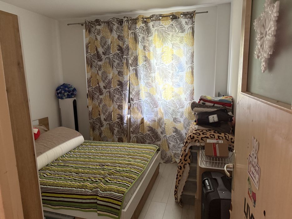 Vanzare apartament 3 camere