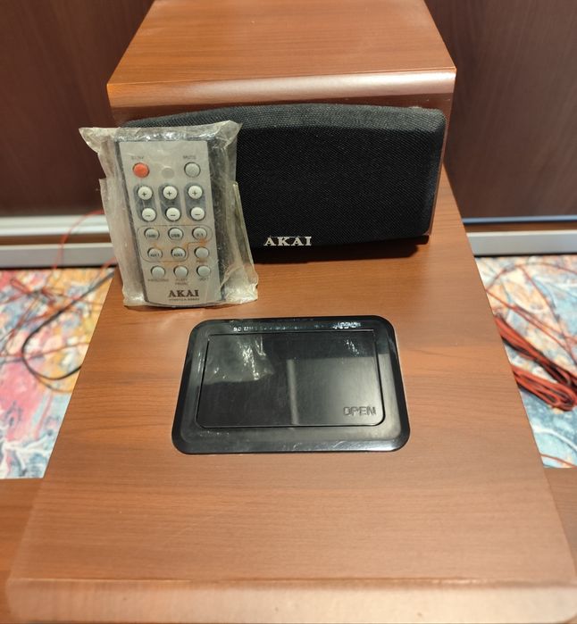 Sistem Home Cinema 5.1 cu Subwoofer AKAI