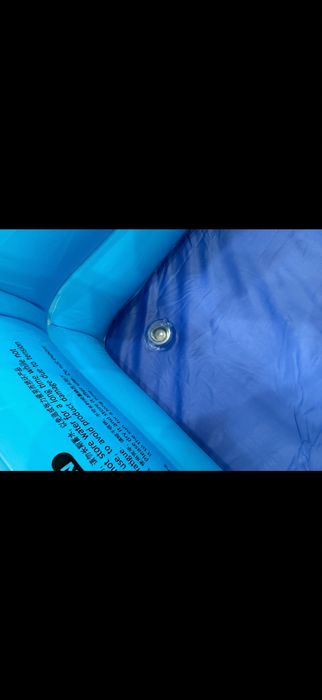 Бассейн детский надувной с насосом в комплекте