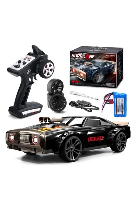 Продаётся машинка на пульте управления