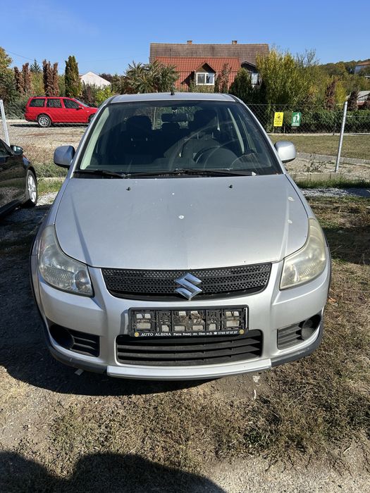 Suzuki SX4 1.5 Benzină 99 CP | 132.619 km | Preț negociabil