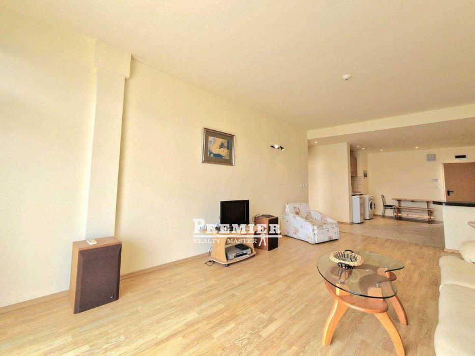 Продава се Двустаен апартамент в к.к. Слънчев бряг - 100 кв.м за 950 €/кв.м - Снимка #9