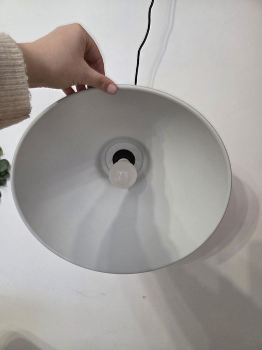 Vând lustra Ikea " Foto "