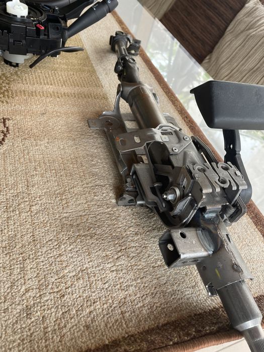 Волан,колани за Пежо 208 пера,мигачи и кормилен прът гр. Пловдив ...