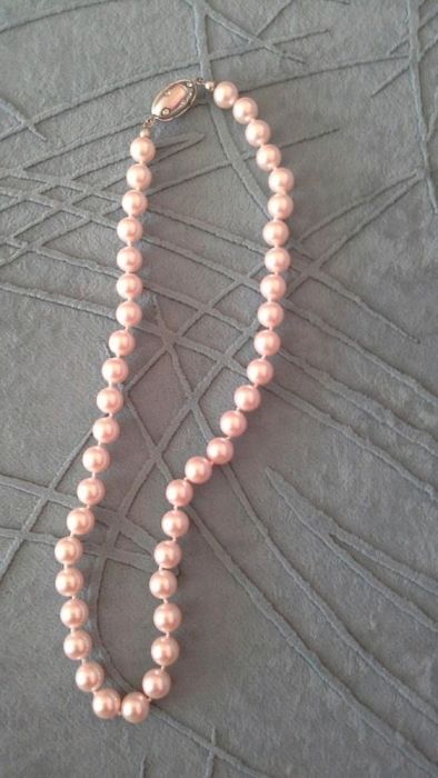 Броеница, колиета от перли и хематит