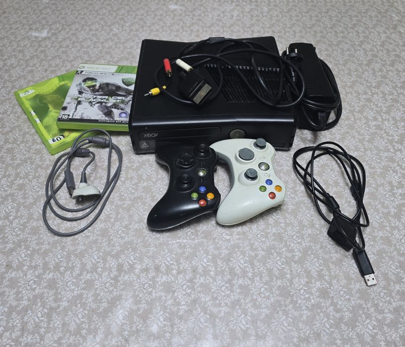 XBOX 360 в хорошем состоянии