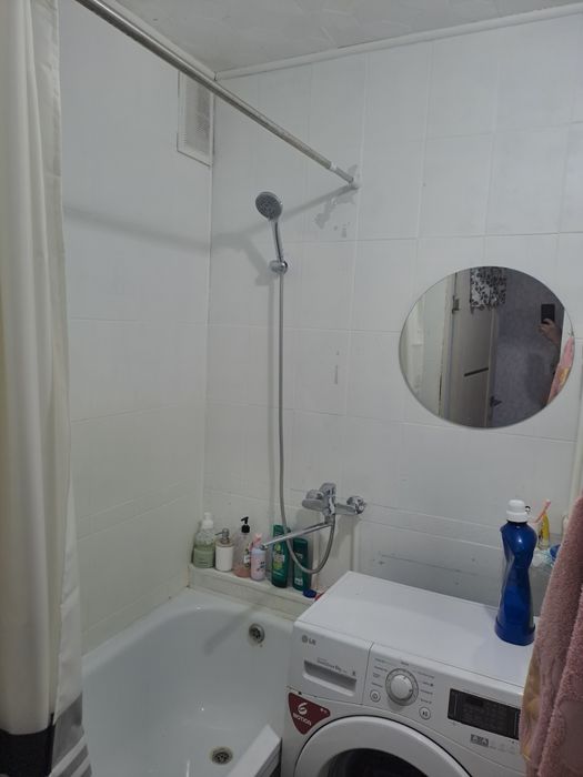 Продам 2 ком.кв.