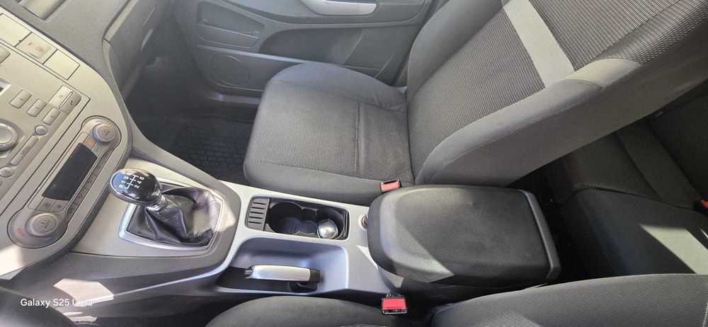 Se vinde Ford Kuga 2.0 TDCI