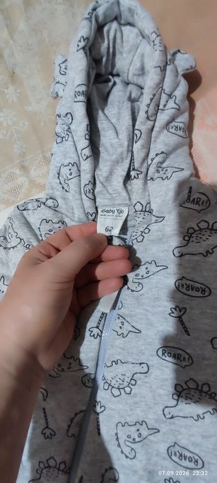 Отдам комбинезоны