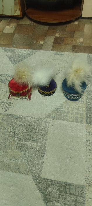 Продам костюмы для девочек