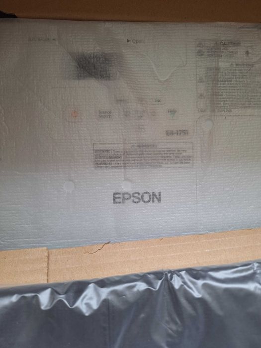 Videoproiector Epson eb-1751 portabil!Nou!Sigilat!